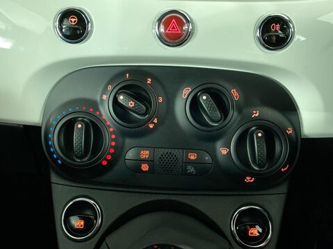 Fiat 500 1.0 MHEV Pop Hatchback 3dr Petrol Manual Euro 6 (s/s) (70 bhp) Air Con - B 31