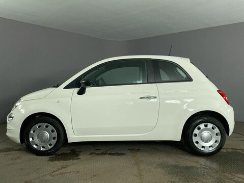 Fiat 500 1.0 MHEV Pop Hatchback 3dr Petrol Manual Euro 6 (s/s) (70 bhp) Air Con - B 5