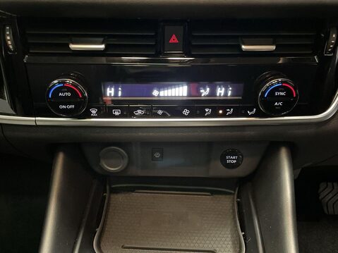 Nissan Qashqai 1.5 h e-POWER Kuro Edition SUV 5dr Petrol Hybrid Auto Euro 6 (s/s) (190 ps) 27