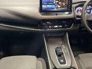 Nissan Qashqai 1.5 h e-POWER Kuro Edition SUV 5dr Petrol Hybrid Auto Euro 6 (s/s) (190 ps) 16