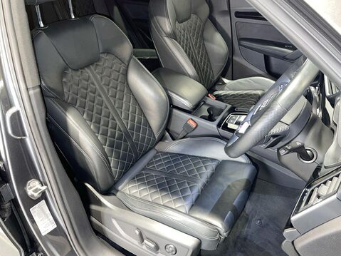 Audi Q5 2.0 TDI 40 Edition 1 SUV 5dr Diesel S Tronic quattro Euro 6 (s/s) (204 ps) 13