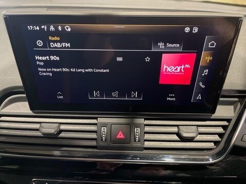 Audi Q5 2.0 TDI 40 Edition 1 SUV 5dr Diesel S Tronic quattro Euro 6 (s/s) (204 ps) 25