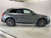Audi Q5 2.0 TDI 40 Edition 1 SUV 5dr Diesel S Tronic quattro Euro 6 (s/s) (204 ps) 9