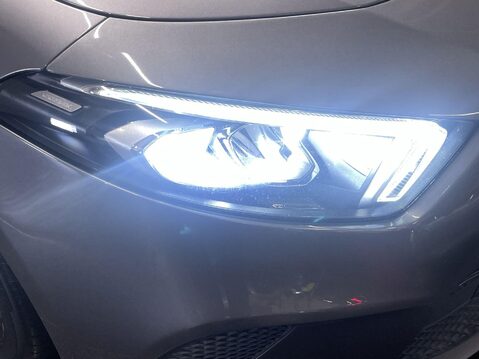 Mercedes-Benz A Class 1.5 A180d Sport Hatchback 5dr Diesel 7G-DCT Euro 6 (s/s) (116 ps) Start Sto 22