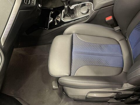 BMW 1 Series 1.5 118i M Sport (LCP) Hatchback 5dr Petrol Manual Euro 6 (s/s) (136 ps) Pa 17