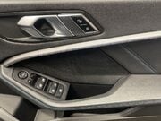 BMW 1 Series 1.5 118i M Sport (LCP) Hatchback 5dr Petrol Manual Euro 6 (s/s) (136 ps) Pa 25