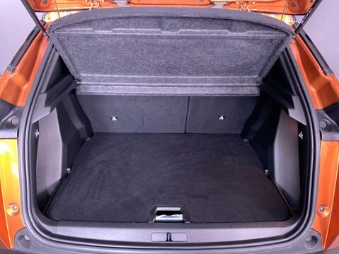 Peugeot 2008 1.2 PureTech GT SUV 5dr Petrol Manual Euro 6 (s/s) (130 ps) Cruise Control 13