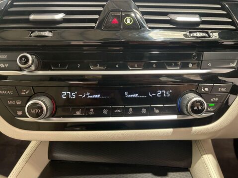 BMW 5 Series 2.0 520d MHT M Sport Saloon 4dr Diesel Hybrid Steptronic Euro 6 (s/s) (190 8