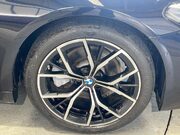 BMW 5 Series 2.0 520d MHT M Sport Saloon 4dr Diesel Hybrid Steptronic Euro 6 (s/s) (190 9