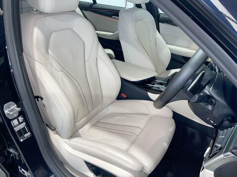 BMW 5 Series 2.0 520d MHT M Sport Saloon 4dr Diesel Hybrid Steptronic Euro 6 (s/s) (190 5