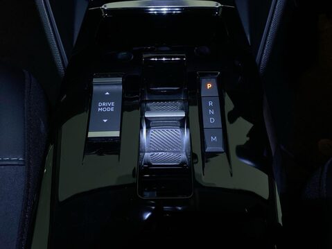 Citroen C4 1.2 PureTech Shine Plus Hatchback 5dr Petrol EAT8 Euro 6 (s/s) (130 ps) Cr 21