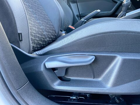 Audi A1 1.0 TFSI 25 Sport Sportback 5dr Petrol S Tronic Euro 6 (s/s) (95 ps) Parkin 13