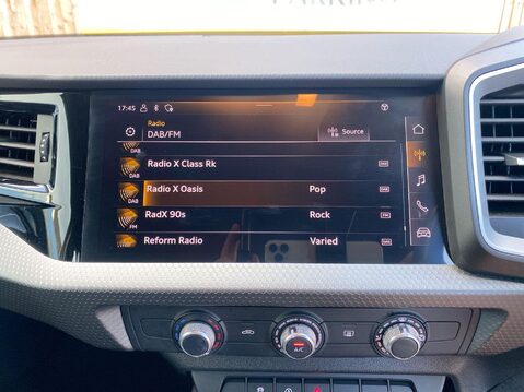 Audi A1 1.0 TFSI 25 Sport Sportback 5dr Petrol S Tronic Euro 6 (s/s) (95 ps) Parkin 16