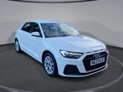 Audi A1 1.0 TFSI 25 Sport Sportback 5dr Petrol S Tronic Euro 6 (s/s) (95 ps) Parkin