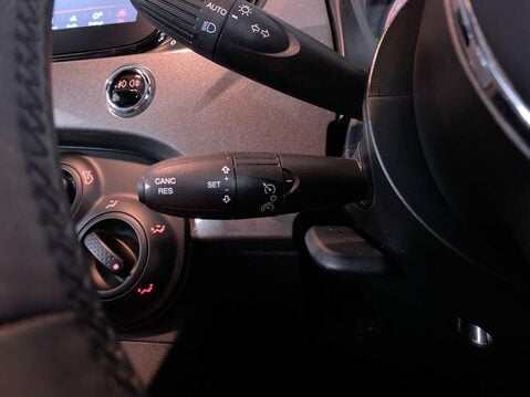 Fiat 500 1.0 MHEV Dolcevita Hatchback 3dr Petrol Manual Euro 6 (s/s) (70 bhp) Air Co 24