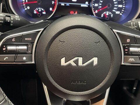 Kia Ceed 1.5 T-GDi GT-Line Hatchback 5dr Petrol Manual Euro 6 (s/s) (158 bhp) Cruis 21
