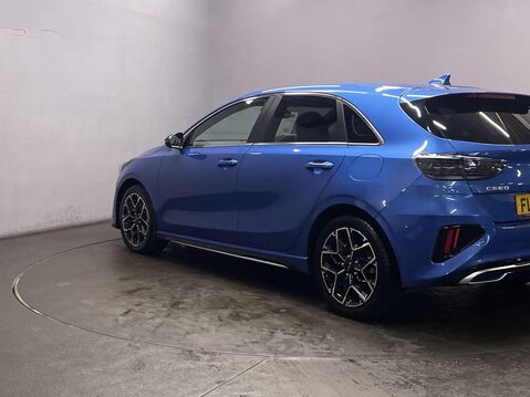 Kia Ceed 1.5 T-GDi GT-Line Hatchback 5dr Petrol Manual Euro 6 (s/s) (158 bhp) Cruis 6