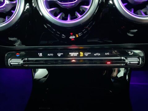 Mercedes-Benz CLA Class 1.3 CLA200h MHEV AMG Line (Executive) Coupe 4dr Petrol Hybrid 7G-DCT Euro 6 31