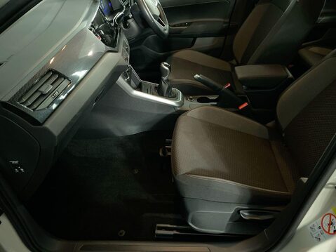 Volkswagen Polo 1.0 TSI Life Hatchback 5dr Petrol Manual Euro 6 (s/s) (95 ps) Cruise Contr 17