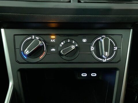 Volkswagen Polo 1.0 TSI Life Hatchback 5dr Petrol Manual Euro 6 (s/s) (95 ps) Cruise Contr 31