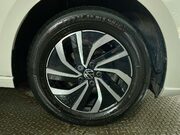 Volkswagen Polo 1.0 TSI Life Hatchback 5dr Petrol Manual Euro 6 (s/s) (95 ps) Cruise Contr 12