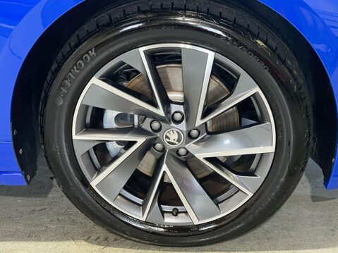 Skoda Enyaq 82kWh 85x SportLine Plus Coupe 5dr Electric Auto 4WD (DC175kW) (286 ps) Pro 10