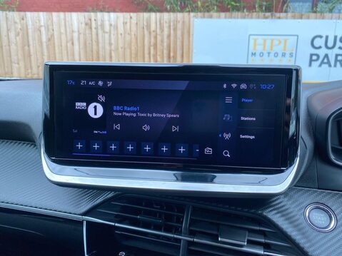 Peugeot 2008 1.2 PureTech Allure SUV 5dr Petrol Manual Euro 6 (s/s) (130 ps) DAB Radio - 22