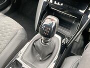 Peugeot 2008 1.2 PureTech Allure SUV 5dr Petrol Manual Euro 6 (s/s) (130 ps) DAB Radio - 12