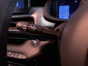 Jeep Avenger 54kWh e-Summit SUV 5dr Electric Auto (156 ps) Air Con - Alloy Wheels 23