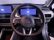 Jeep Avenger 54kWh e-Summit SUV 5dr Electric Auto (156 ps) Air Con - Alloy Wheels 16