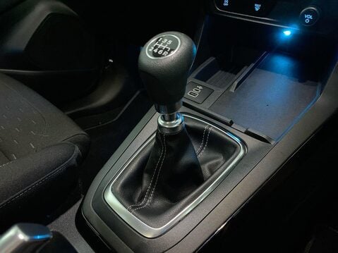 Ford Puma 1.0T EcoBoost MHEV Titanium SUV 5dr Petrol Hybrid Manual Euro 6 (s/s) (125 21