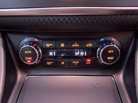 Mercedes-Benz A Class 1.6 A180 Sport Edition Hatchback 5dr Petrol 7G-DCT Euro 6 (s/s) (122 ps) Ai 31