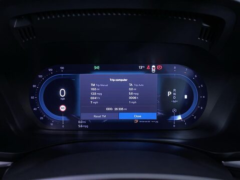 Volvo XC60 2.0 B5 MHEV Core SUV 5dr Petrol Hybrid Auto AWD Euro 6 (s/s) (250 ps) DAB R 28