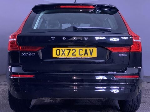 Volvo XC60 2.0 B5 MHEV Core SUV 5dr Petrol Hybrid Auto AWD Euro 6 (s/s) (250 ps) DAB R 7