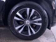 Volvo XC60 2.0 B5 MHEV Core SUV 5dr Petrol Hybrid Auto AWD Euro 6 (s/s) (250 ps) DAB R 12