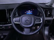 Volvo XC60 2.0 B5 MHEV Core SUV 5dr Petrol Hybrid Auto AWD Euro 6 (s/s) (250 ps) DAB R 16