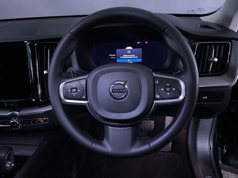 Volvo XC60 2.0 B5 MHEV Core SUV 5dr Petrol Hybrid Auto AWD Euro 6 (s/s) (250 ps) DAB R 16
