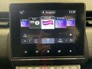 Renault Clio 1.0 TCe Iconic Hatchback 5dr Petrol Manual Euro 6 (s/s) (90 ps) Professiona 26