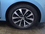 Renault Clio 1.0 TCe Iconic Hatchback 5dr Petrol Manual Euro 6 (s/s) (90 ps) Professiona 12