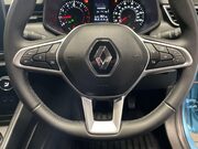 Renault Clio 1.0 TCe Iconic Hatchback 5dr Petrol Manual Euro 6 (s/s) (90 ps) Professiona 21