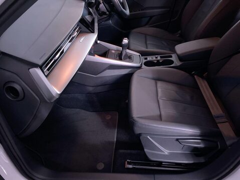 Audi A3 1.5 TFSI 35 Sport Saloon 4dr Petrol Manual Euro 6 (s/s) (150 ps) Cruise - S 17