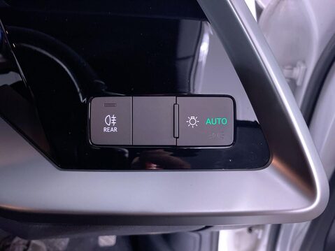 Audi A3 1.5 TFSI 35 Sport Saloon 4dr Petrol Manual Euro 6 (s/s) (150 ps) Cruise - S 23