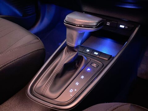 Hyundai BAYON 1.0 T-GDi MHEV SE Connect SUV 5dr Petrol Hybrid DCT Euro 6 (s/s) (100 ps) 21