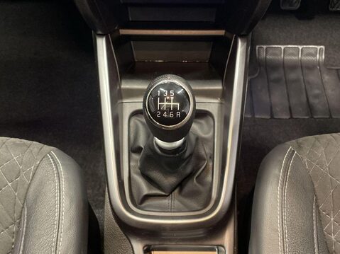 Suzuki Vitara 1.4 Boosterjet SZ5 SUV 5dr Petrol Manual Euro 6 (s/s) (140 ps) Parking Sens 21