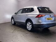 Volkswagen Tiguan Allspace 1.5 TSI Life SUV 5dr Petrol Manual Euro 6 (s/s) (150 ps) DAB Radio - Parkin 6