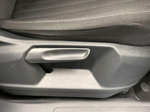 Volkswagen Tiguan Allspace 1.5 TSI Life SUV 5dr Petrol Manual Euro 6 (s/s) (150 ps) DAB Radio - Parkin 23