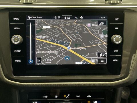 Volkswagen Tiguan Allspace 1.5 TSI Life SUV 5dr Petrol Manual Euro 6 (s/s) (150 ps) DAB Radio - Parkin 19