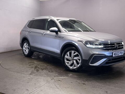 Volkswagen Tiguan Allspace 1.5 TSI Life SUV 5dr Petrol Manual Euro 6 (s/s) (150 ps) DAB Radio - Parkin 1