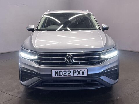 Volkswagen Tiguan Allspace 1.5 TSI Life SUV 5dr Petrol Manual Euro 6 (s/s) (150 ps) DAB Radio - Parkin 10