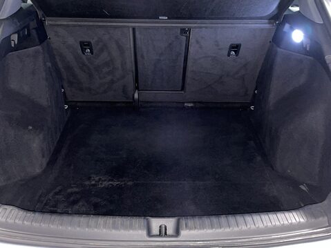 Audi Q4 40 Sport SUV 5dr Electric Auto 82kWh (204 ps) Cruise Control - DAB Radio 13